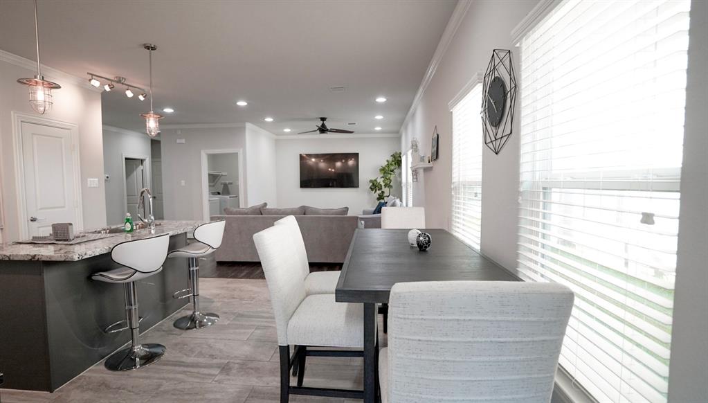 3921 Redbud Street, Houston, TX 77051