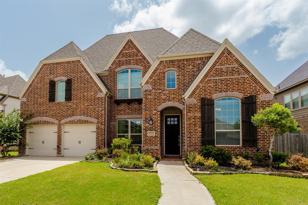 Sold 4214 Quiet Dawn Lane, Sugar Land, TX 77479 5 Beds / 5 Full Baths / 1 Half Bath Sugar