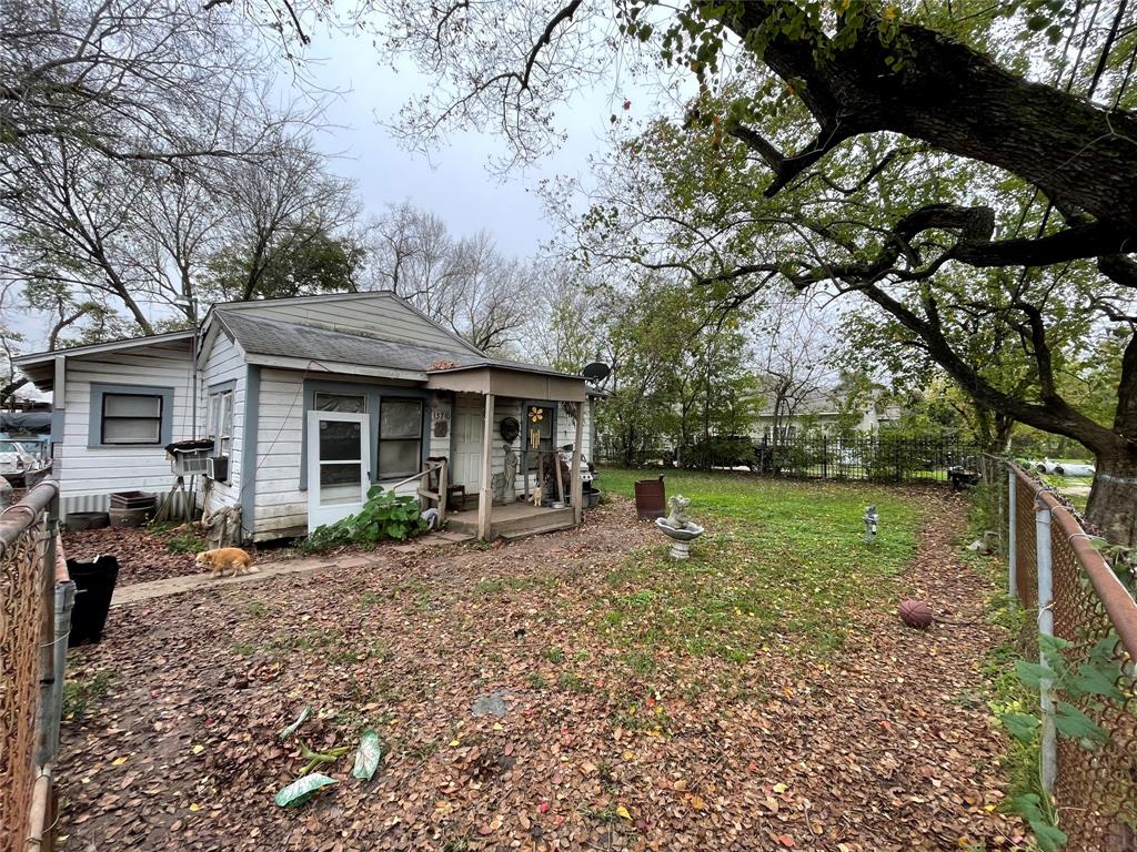 13710 Garber Lane, Houston, TX 77015