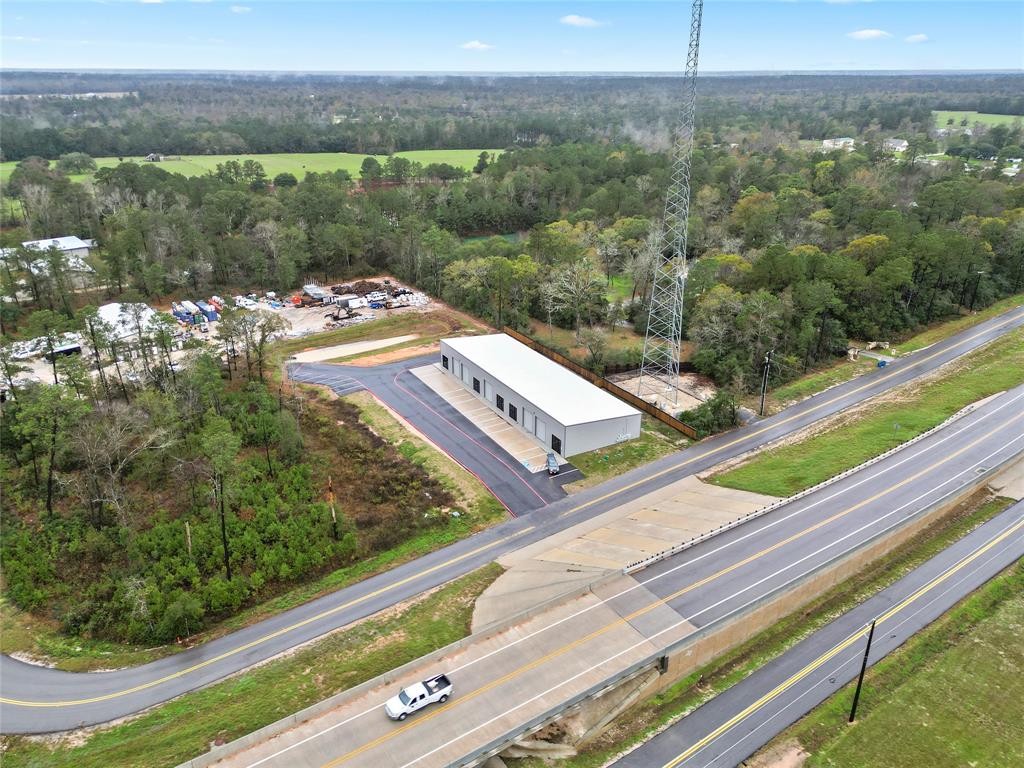 18417 Keenan Cut Off Rd, Montgomery, TX 77316