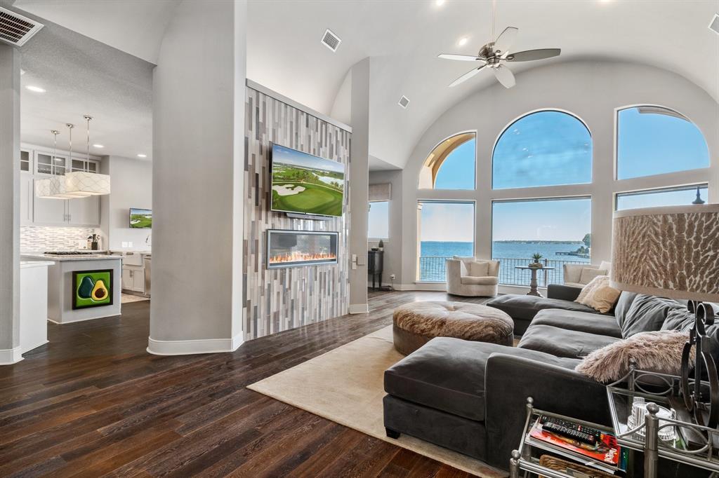 Bentwater Waterfront Homes