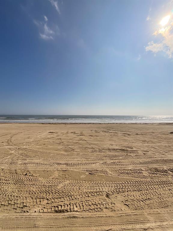 0 ABST 179 J SHAW SUR Bch, Crystal Beach, TX 77650