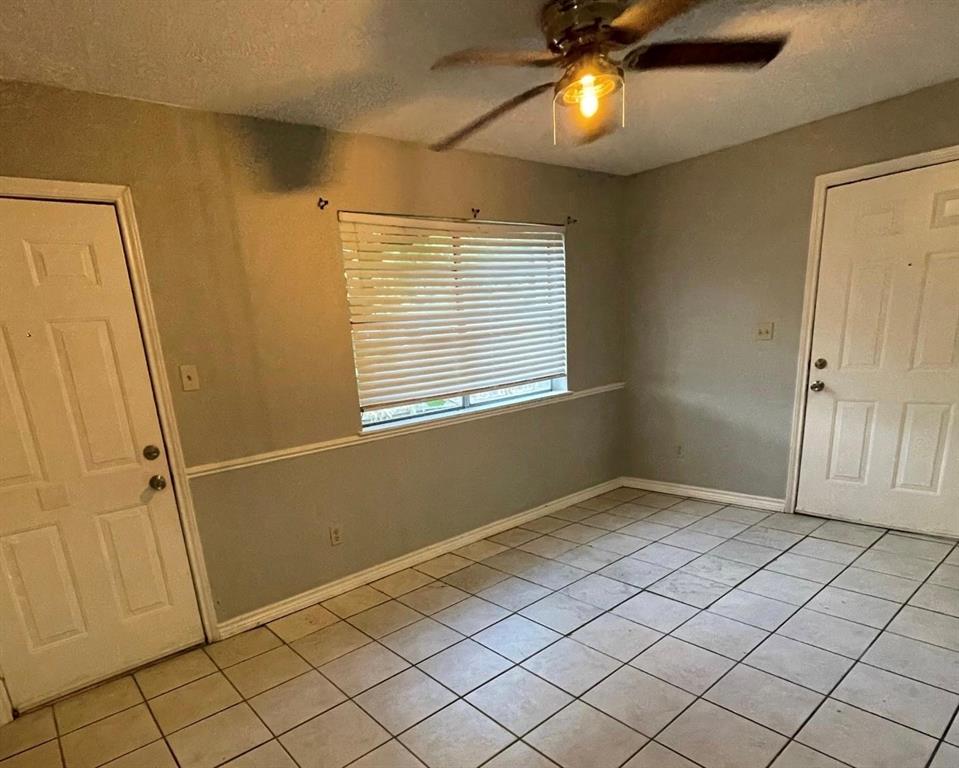 4606 W Orange Street, Pearland, TX 77581