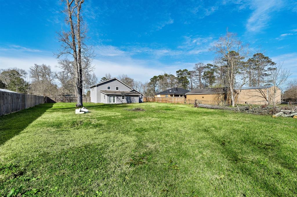 4938 Magnolia Ln, Old RiverWinfree, TX 77535