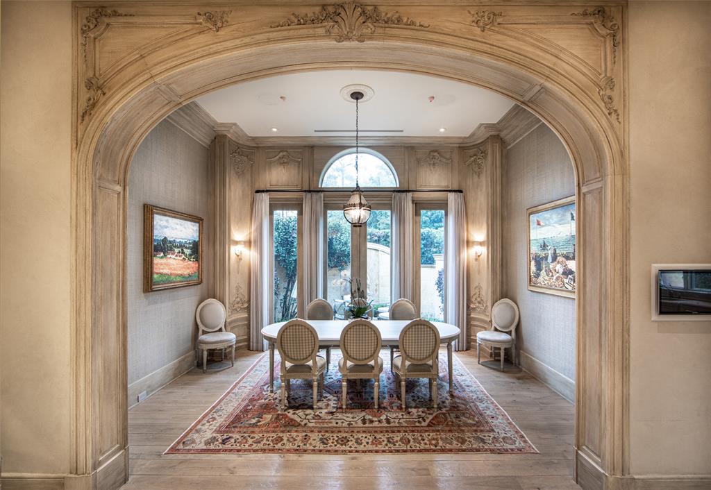 100 Carnarvon Drive, Houston, TX 77024