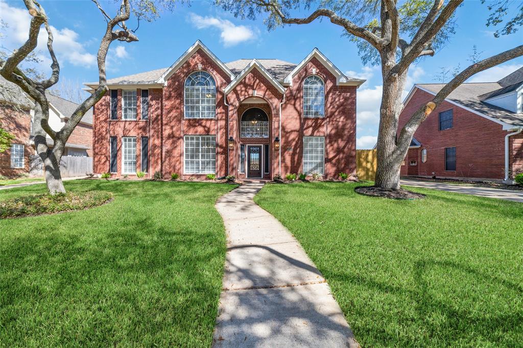 Homes for Sale in Fort Settlement Middle School Zone Sugar Land TX