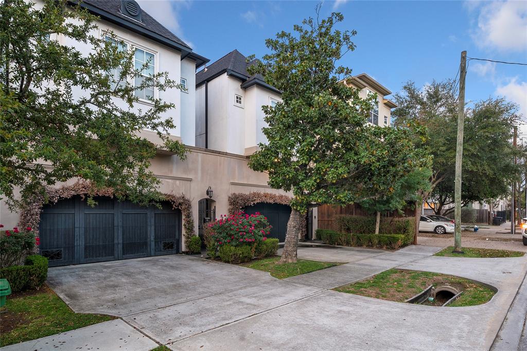 5528 Petty Street, Houston, TX 77007