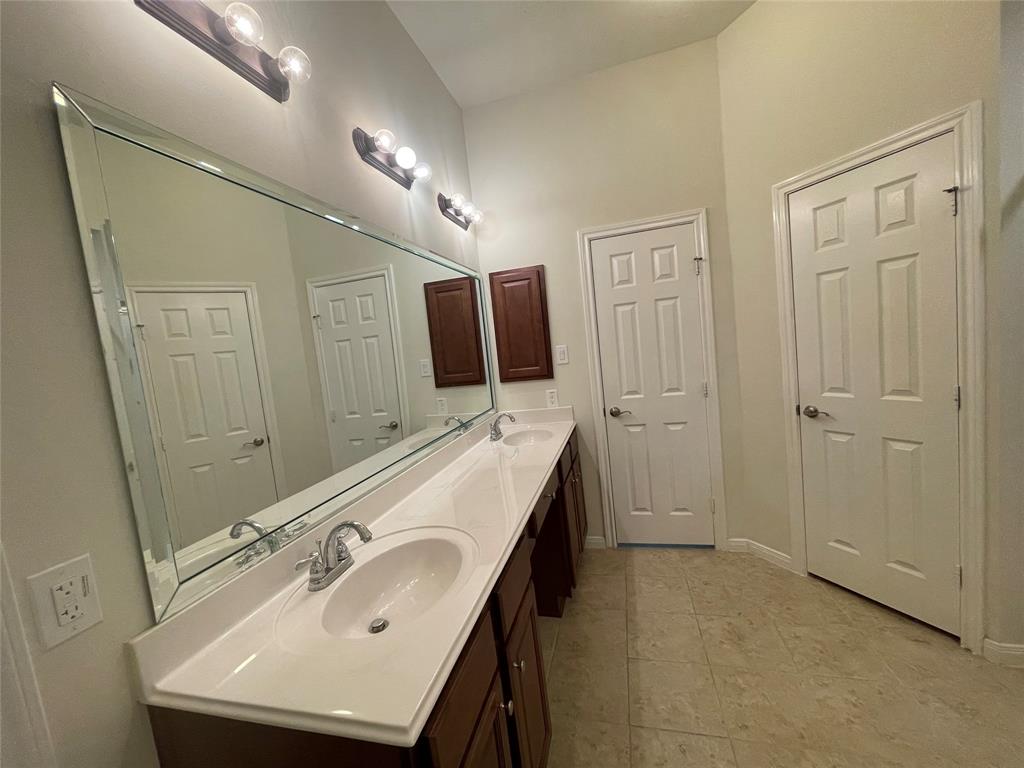 6730 Granger Lane, Manvel, TX 77578