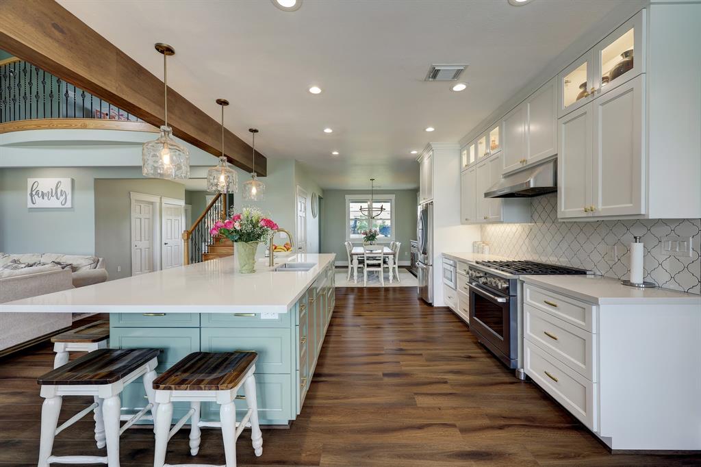 13845 Boudreaux Road A, Tomball, TX 77377