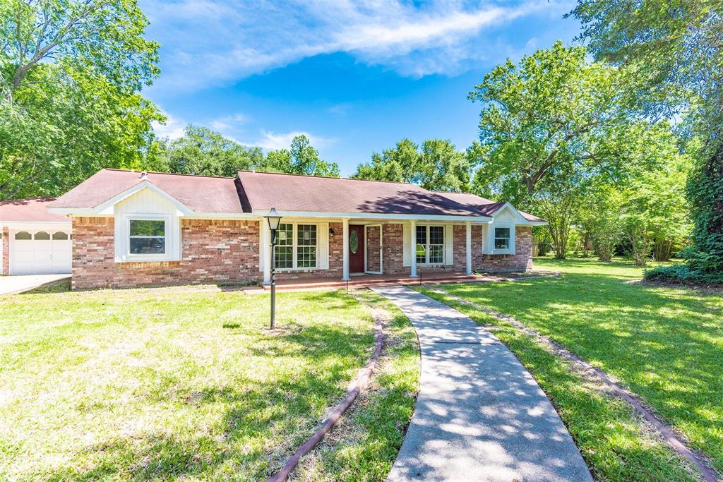 5122 Sjolander Rd, Baytown, TX 77521