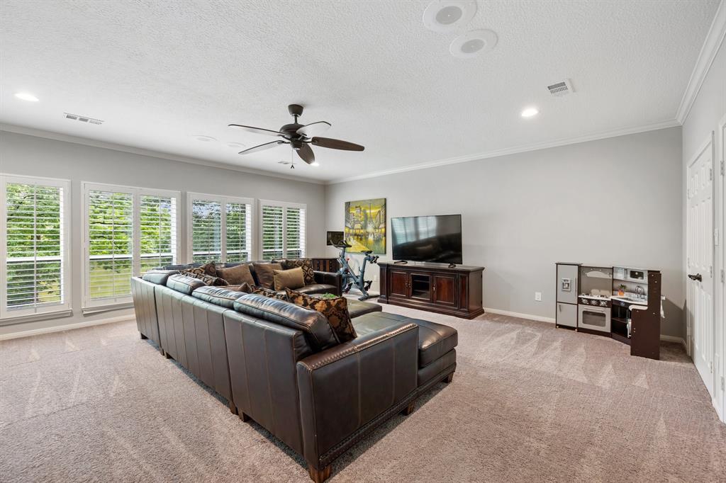 5506 Valley Lark Court, Kingwood, TX 77345