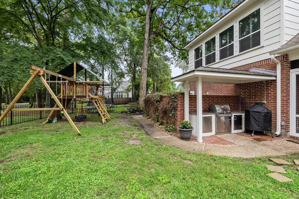 5506 Valley Lark Court, Kingwood, TX 77345