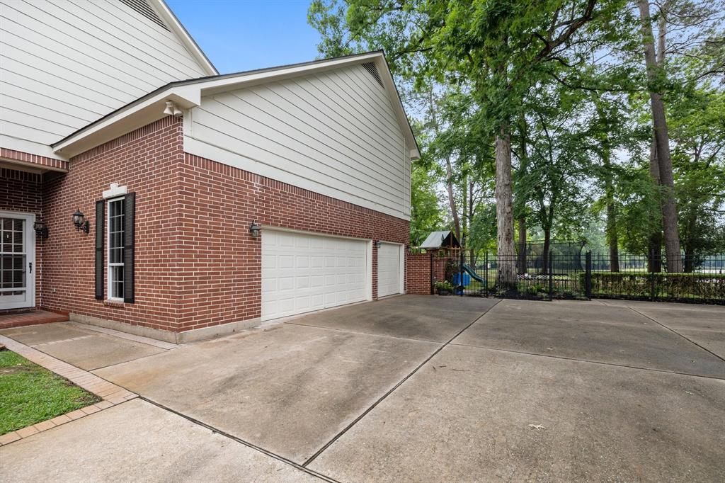 5506 Valley Lark Court, Kingwood, TX 77345