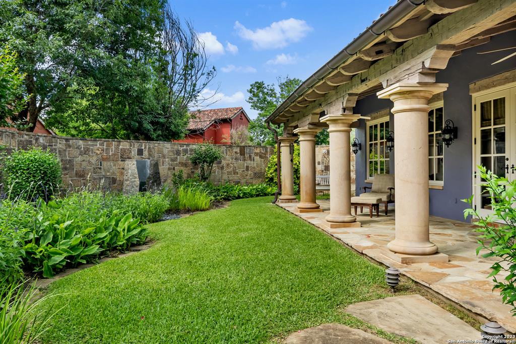 124 TX46 W, Boerne, TX 78006