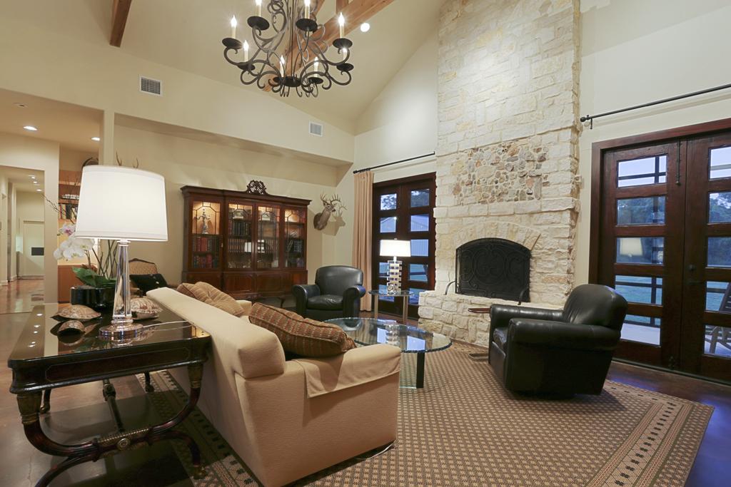 1530 Grand River, Richmond, TX 77406