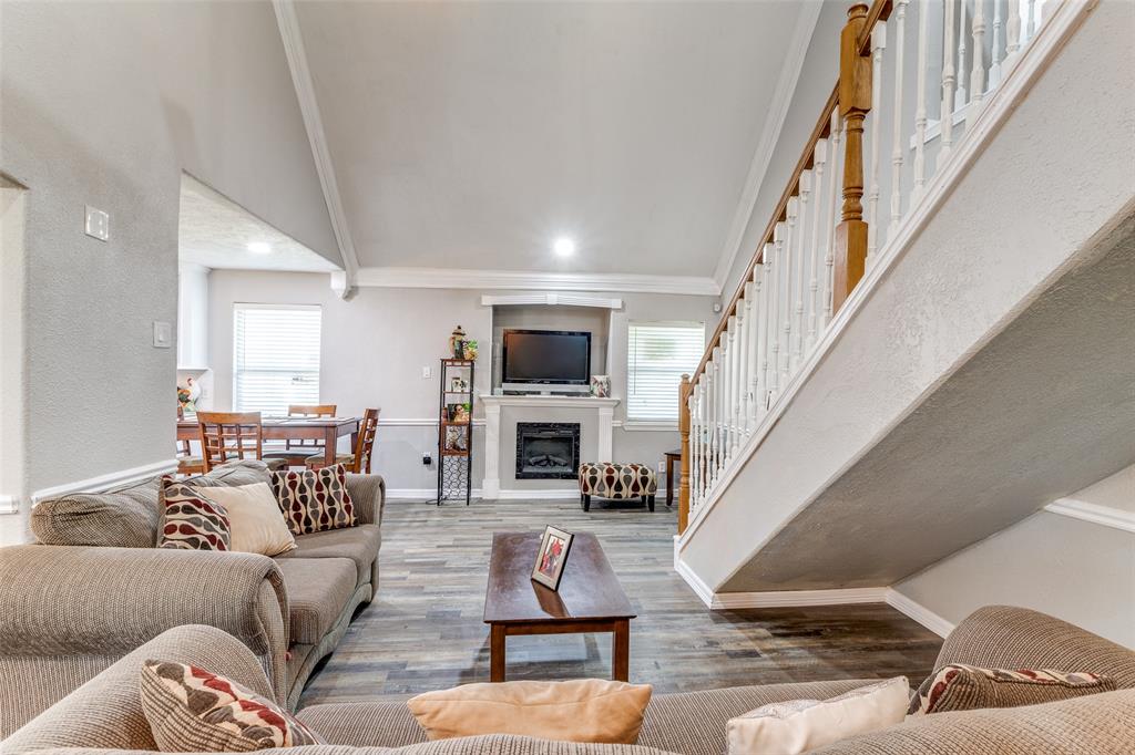 6826 Sjolander Road, Baytown, TX 77521