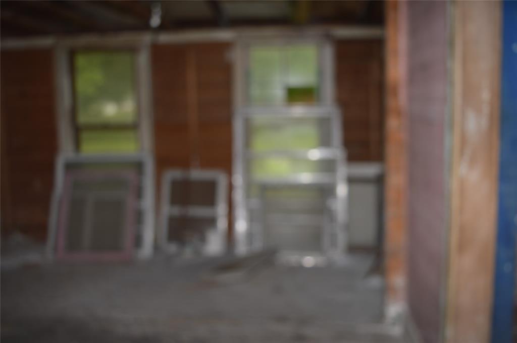 610 Kerr St, Dayton, TX 77535