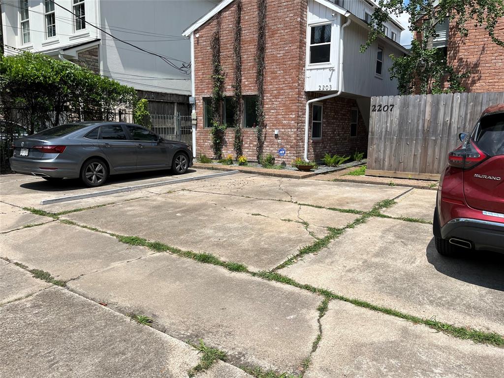 2205 Morse St, Houston, TX 77019