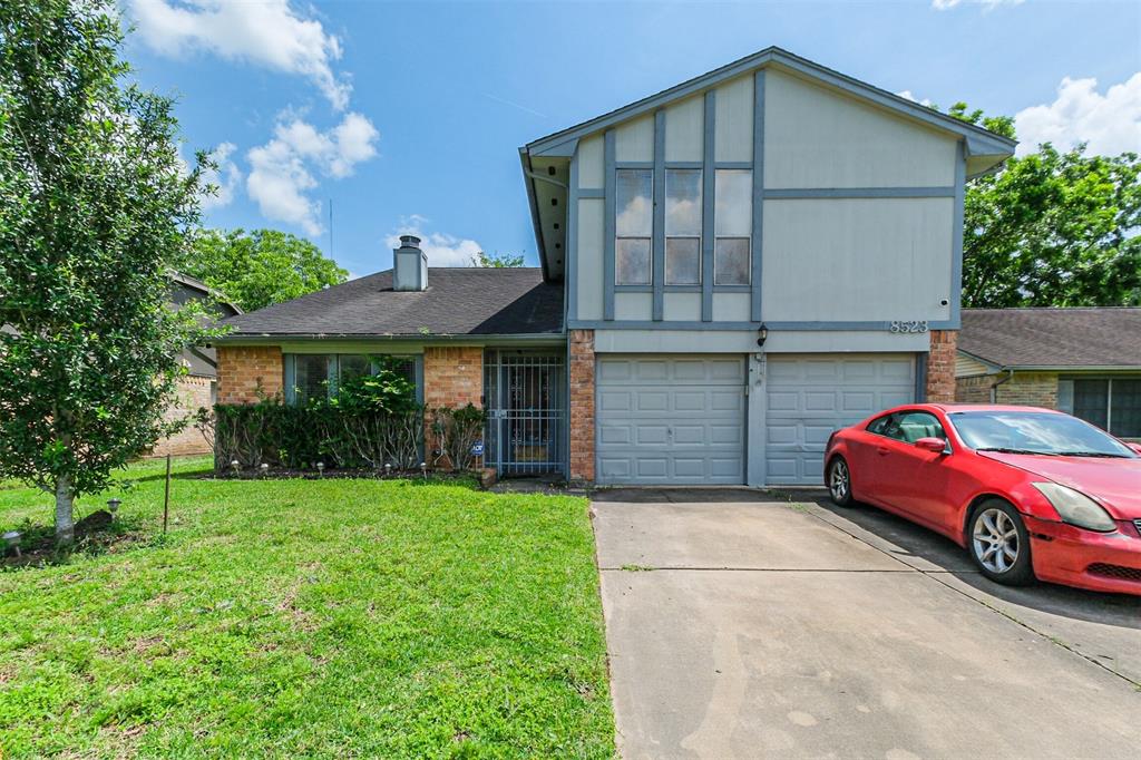 8523 Quail Hills Drive, Houston, TX 77489