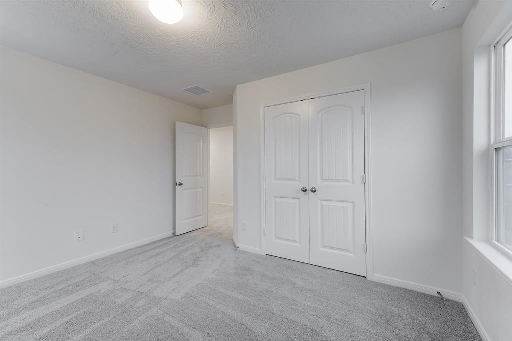 1206 Black Rail St, La Marque, TX 77568