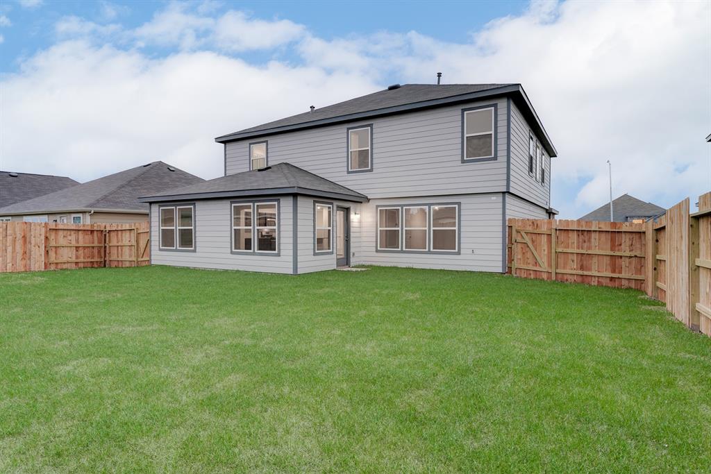 1206 Black Rail St, La Marque, TX 77568