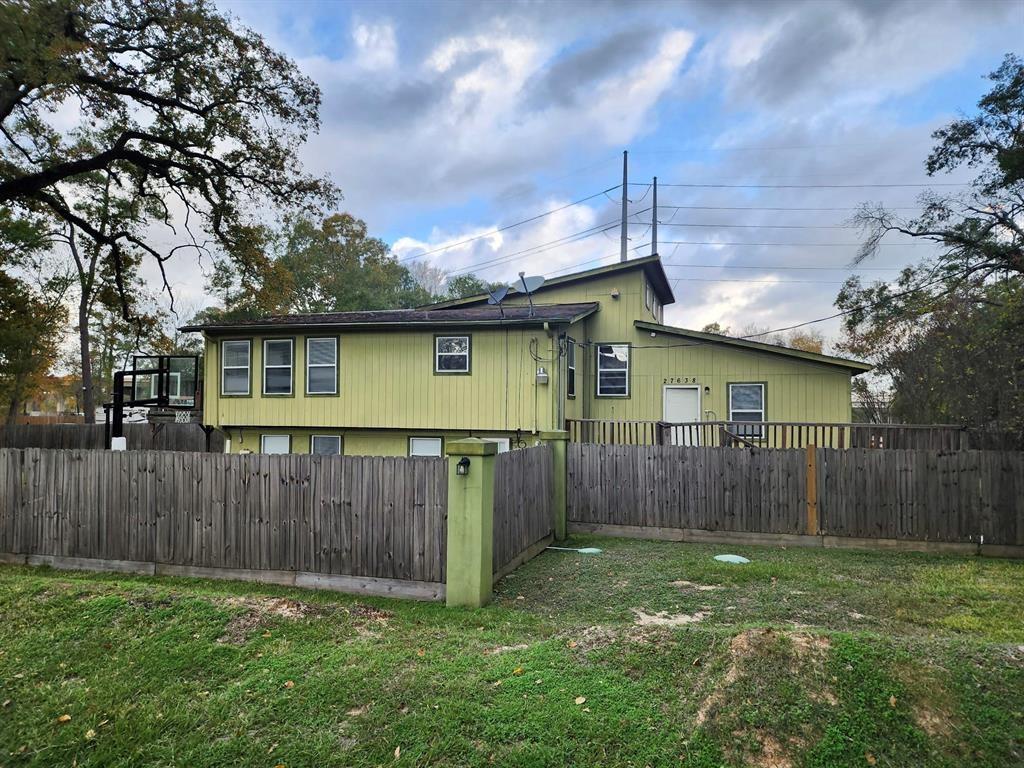 27638 Old Westfield Rd, Spring, TX 77373