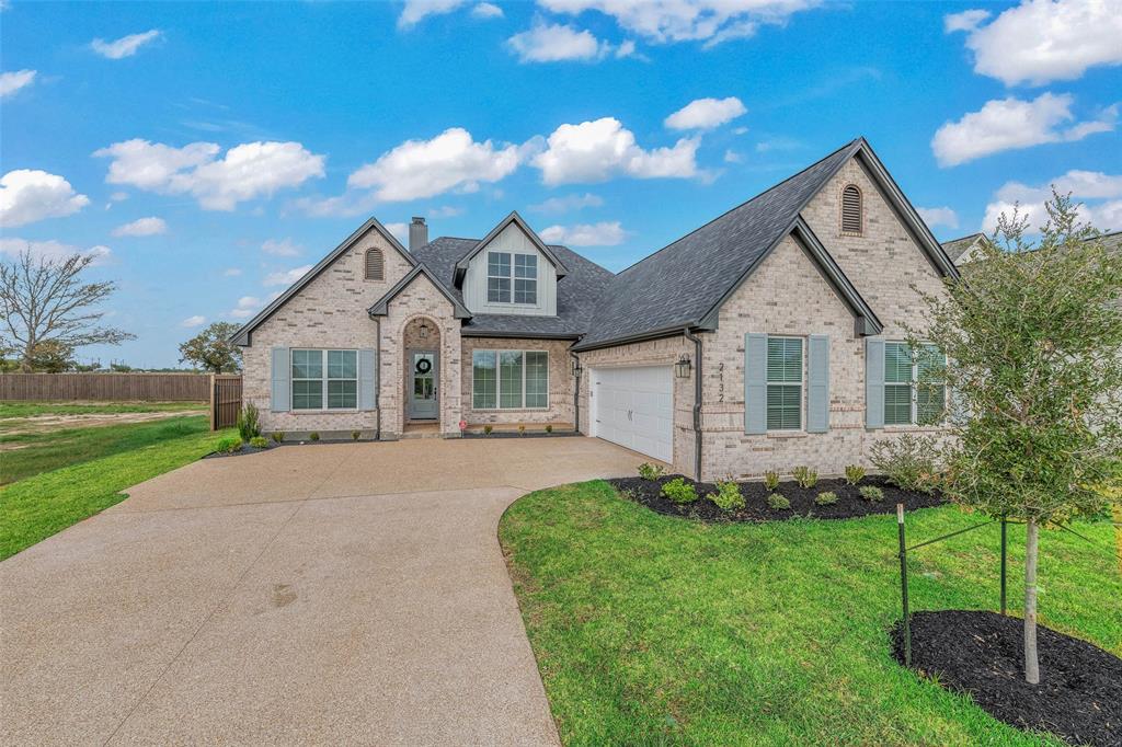 2132 Madden Circle, College Station, TX 77845