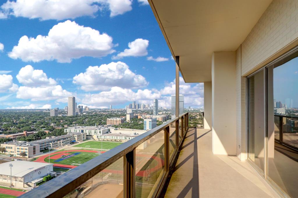 LAMAR TOWER Condos For Sale in HOUSTON Houston Condo Mania!