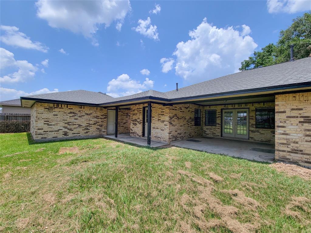 1410 Bell Oaks Dr, Bellville, TX 77418