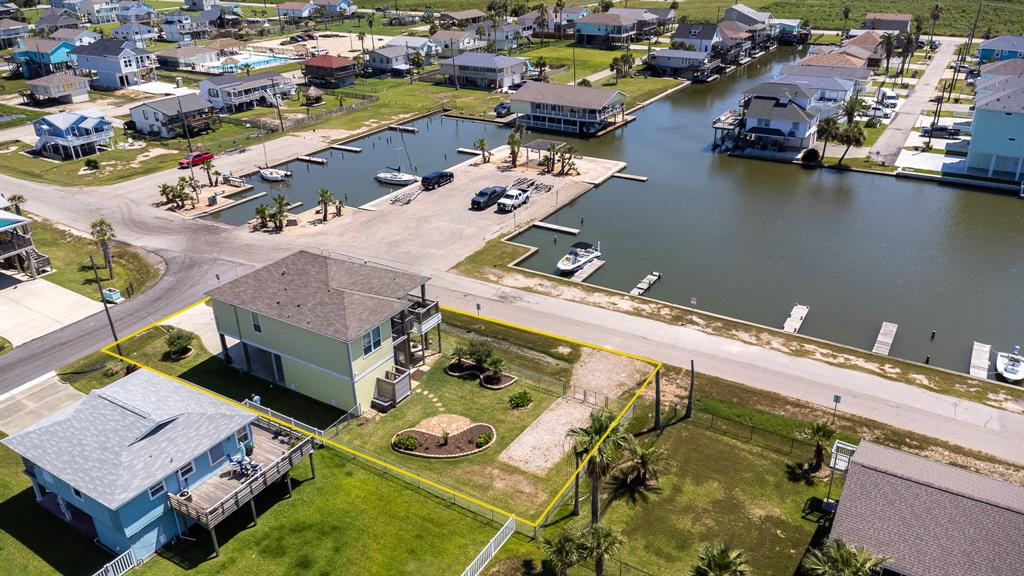 16634 Jamaica Inn Road, Jamaica Beach, Texas MLS 37558432 For Sale