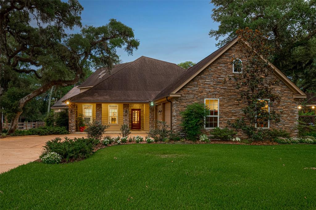 Homes for Sale in Richmond TX with Acreage Mason Luxury Homes