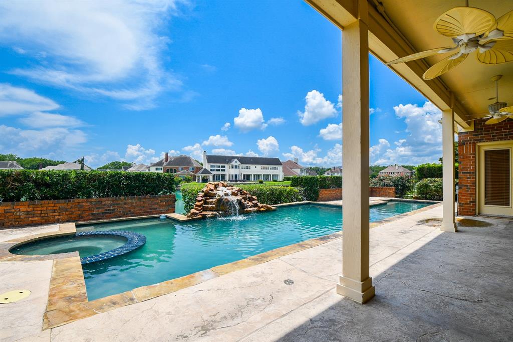 Waterfront Homes for Sale in Sugar Land TX Mason Luxury Homes