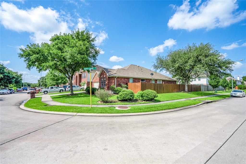 18515 Atasca Woods Trce, Humble, TX 77346