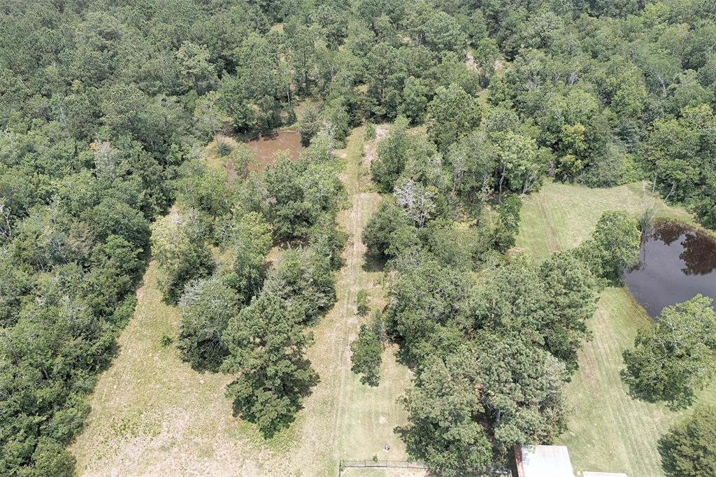 2381 Hughes Rd, Dickinson, TX 77539