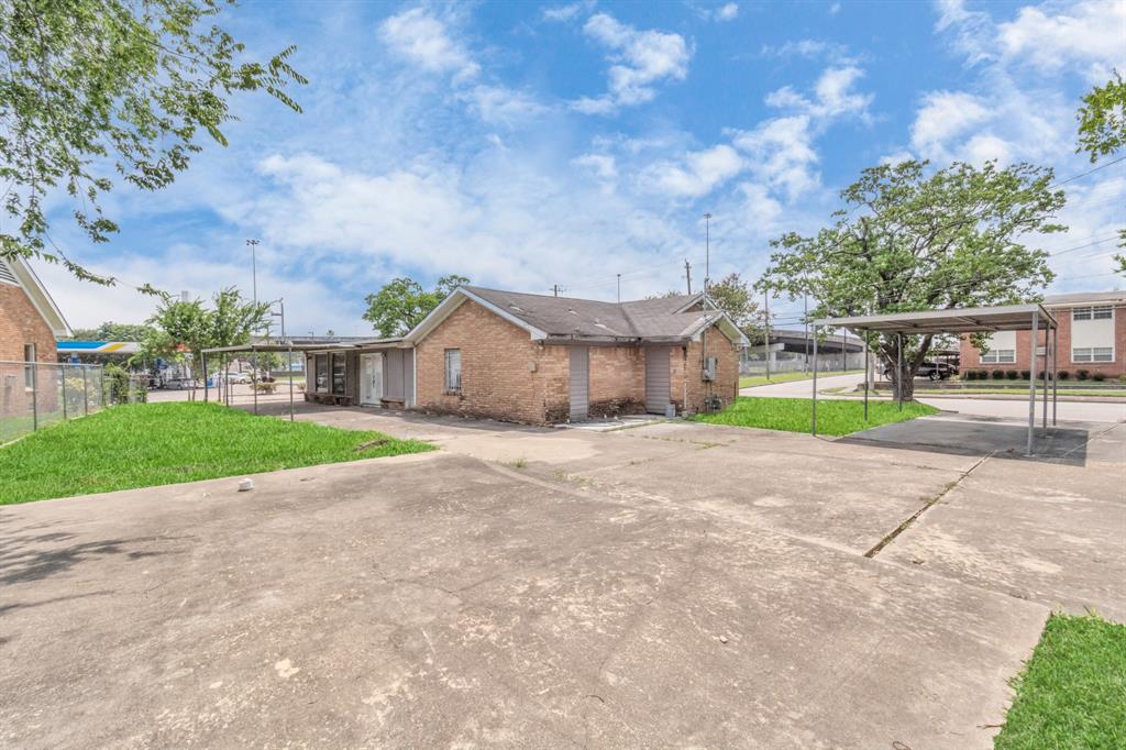 2015 Dumble St, Houston, TX 77023