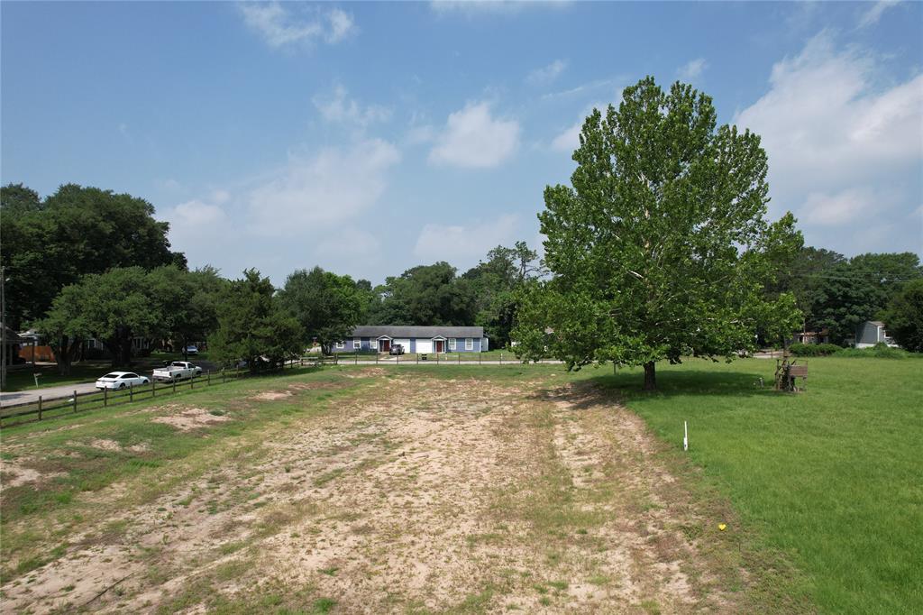 902 Richmond Parkway, Richmond, TX 77469