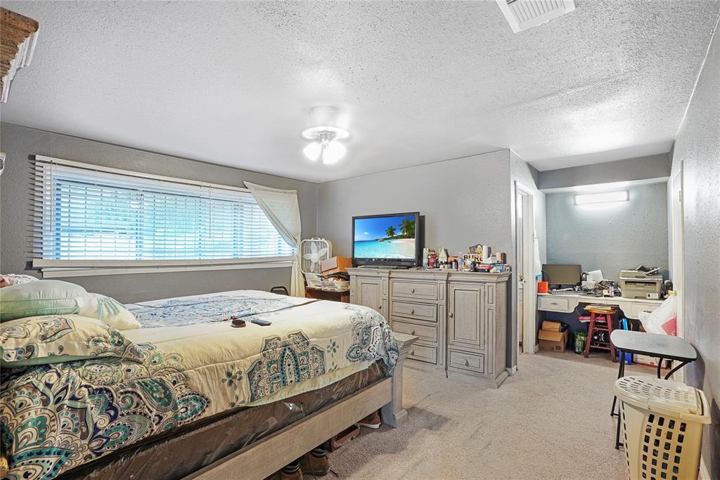 5431 Fairchild St, Houston, TX 77028