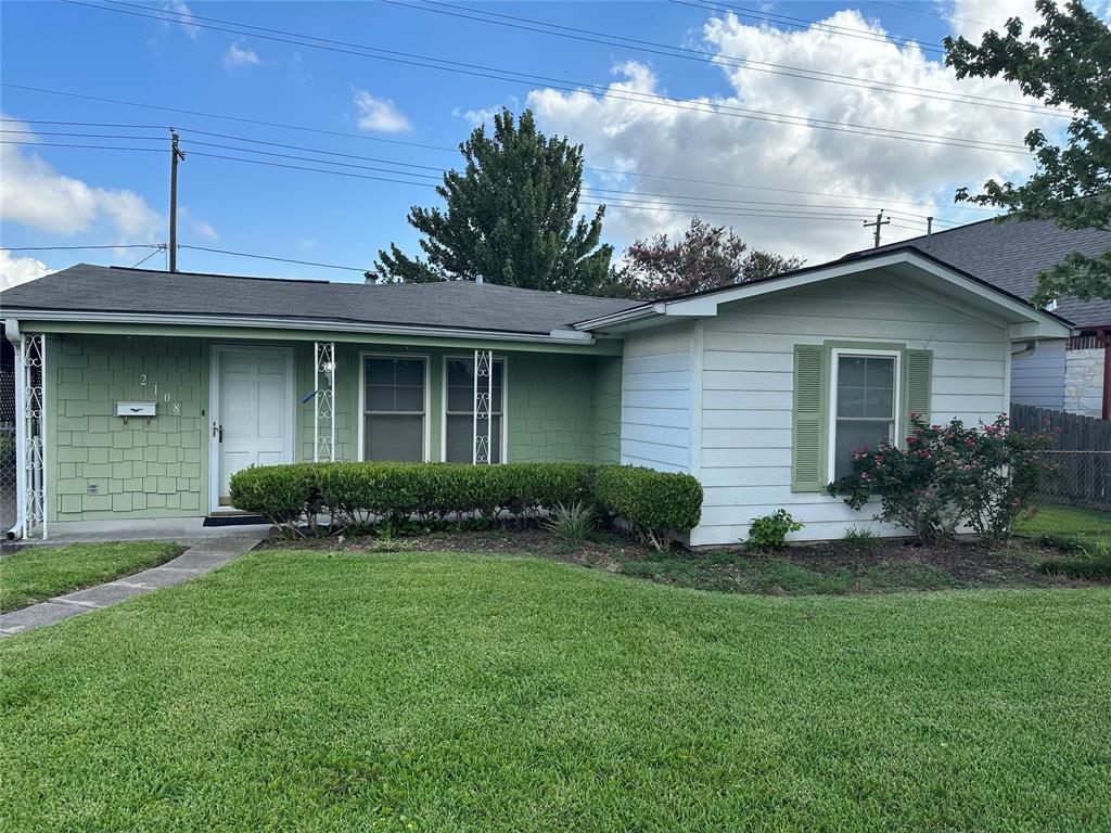 2108 18th St, Galena Park, TX 77547