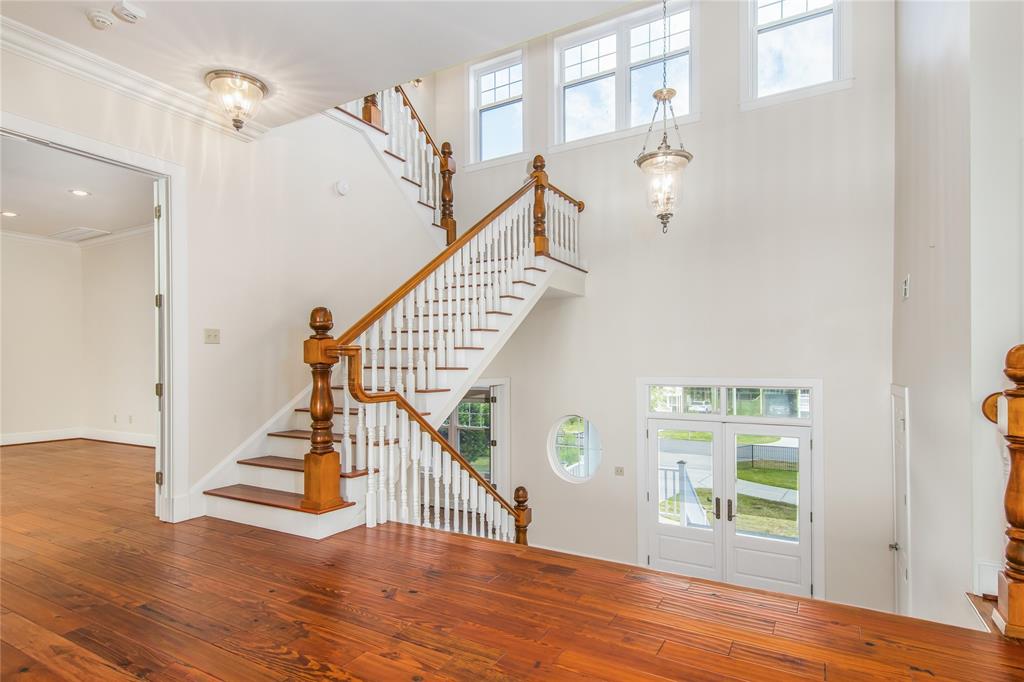 2222 Todville Road, Seabrook, TX 77586