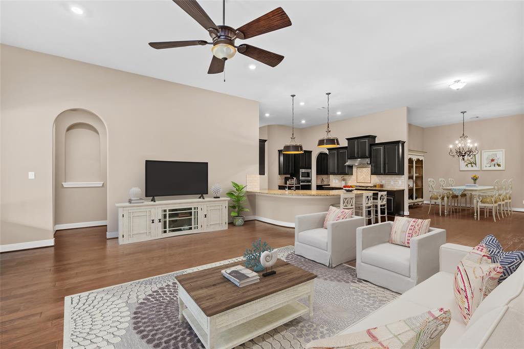 211 Magnolia Reserve Loop, Magnolia, TX 77354