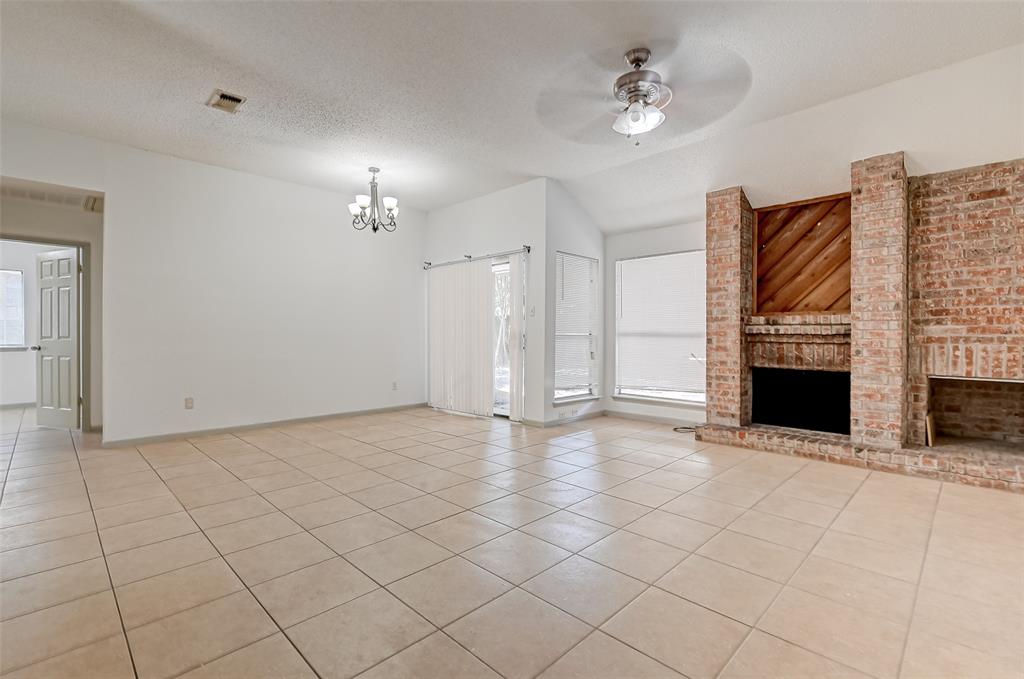 9814 Paddock Park Dr, Houston, TX 77065