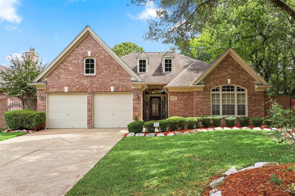 16002 Tall Pine Dr, Clear Lake City, TX 77059