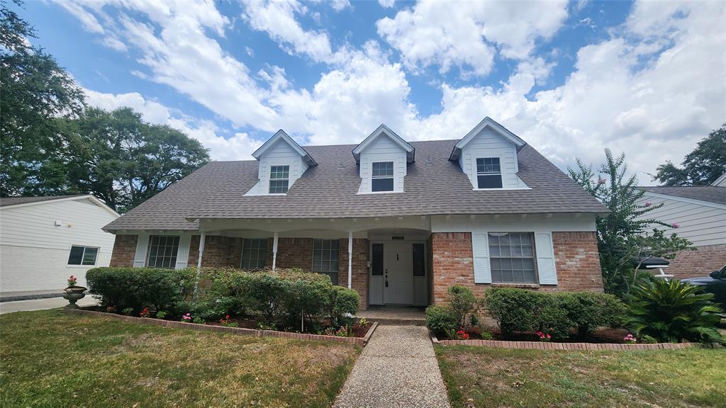 14550 Chadbourne Dr, Houston, TX 77079