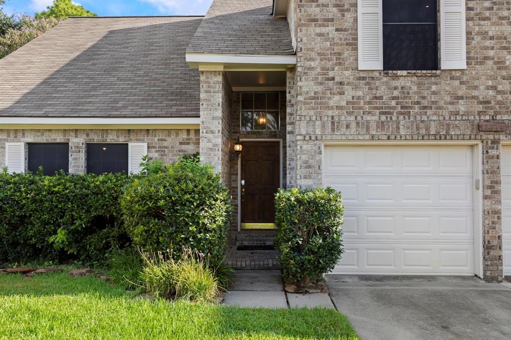 13514 White Oak Landing Blvd, Houston, TX 77065