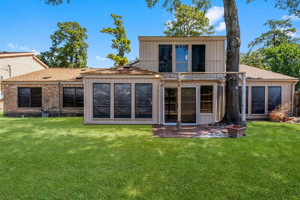 16403 Wolverton Dr, Spring, TX 77379