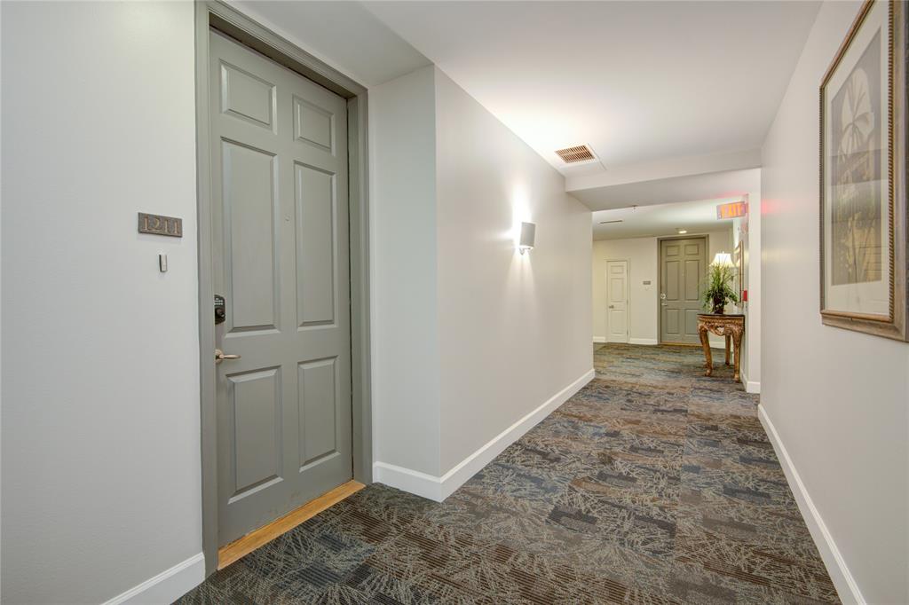 2520 Robinhood St 1211, Houston, TX 77005