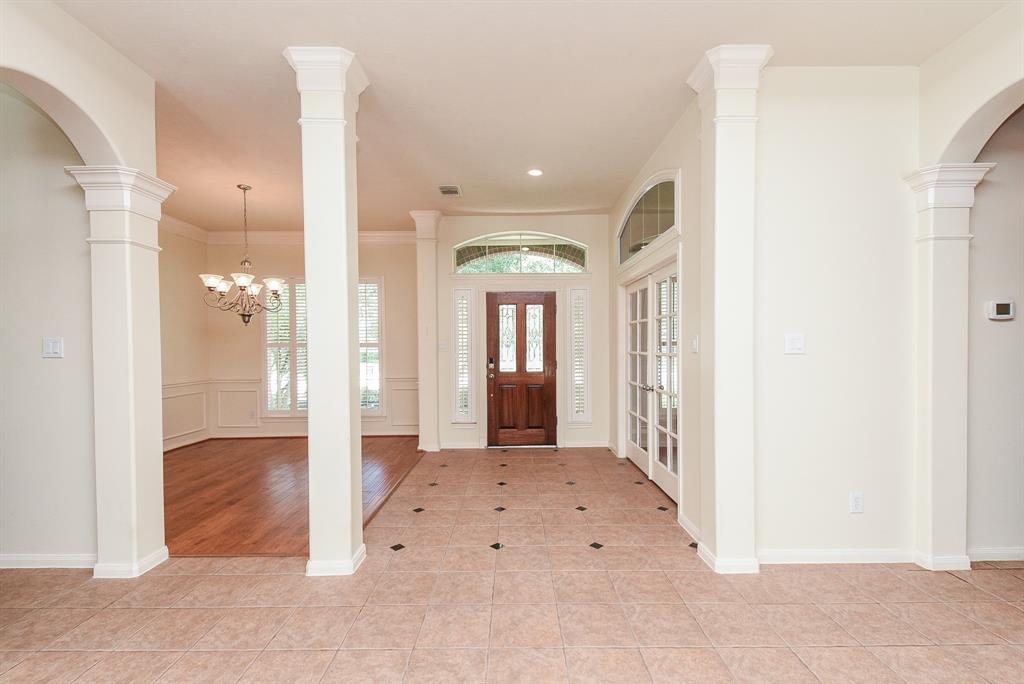 18707 Glenn Haven Estates Dr, Spring, TX 77379