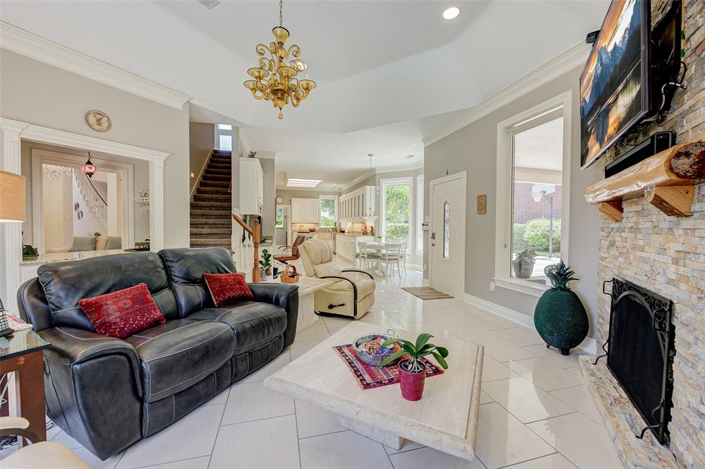 16111 Wimbledon Forest Dr, Spring, TX 77379