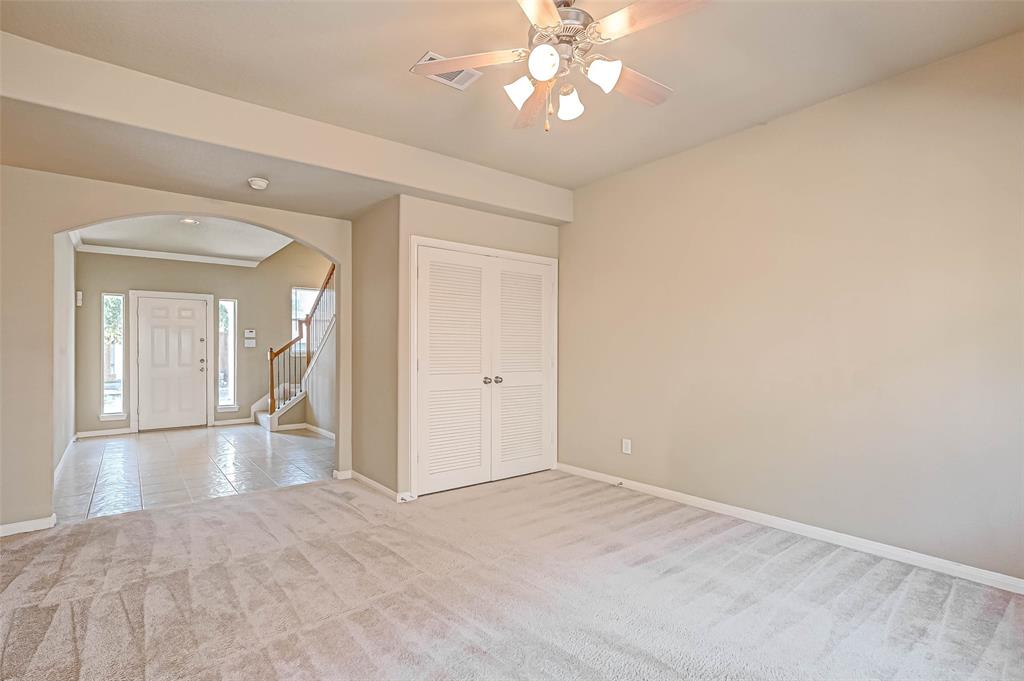 13130 S Bellaire Estates Dr, Houston, TX 77072