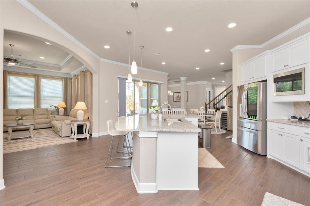 4000 Windsor Chase Dr, Spring, TX 77386